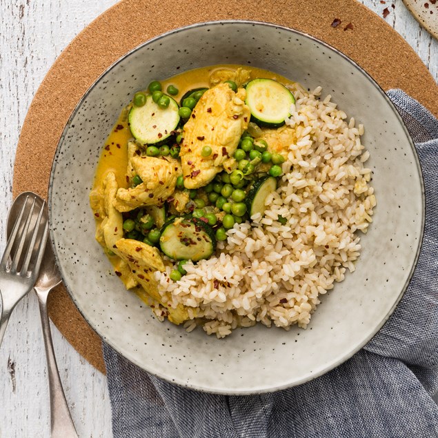 Thai Yellow Chicken Curry with Brown Rice - My Food Bag