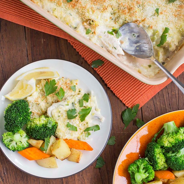 Parsley Lemon Fish Bake with Roast Potatoes, Carrots and Broccoli 