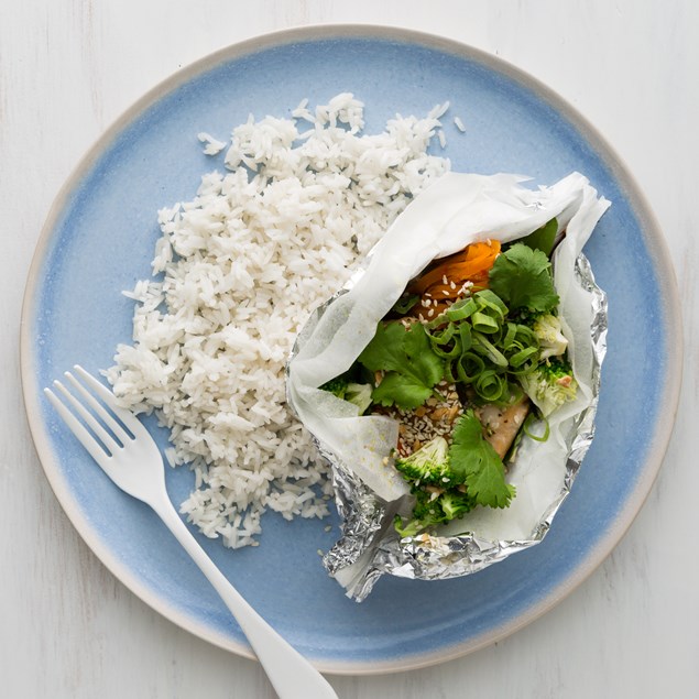 Honey Soy Ginger Fish Parcels with Steamed Rice