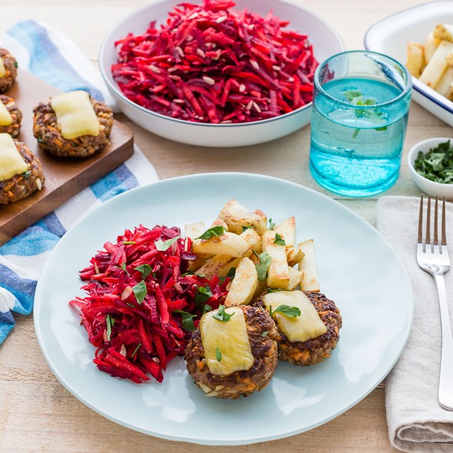 Naked Beef Burgers With Beetroot Carrot Salad And Chunky Chips My Food Bag