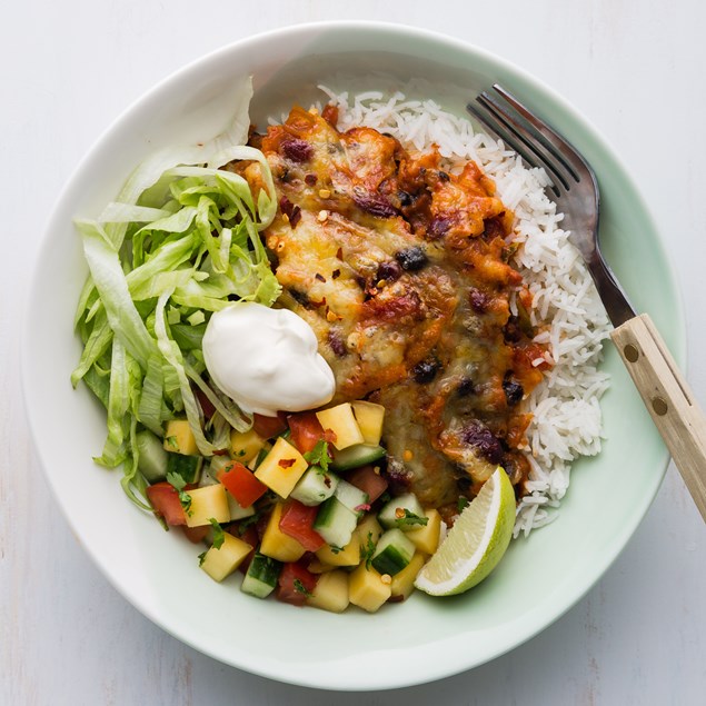 Cheesy Bean Chilli with Mango Salsa