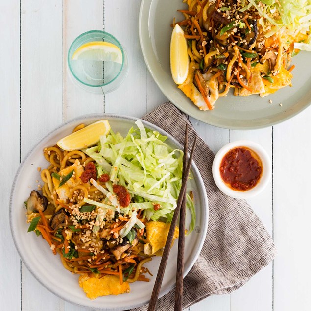 Egg Mee Goreng with Peanuts