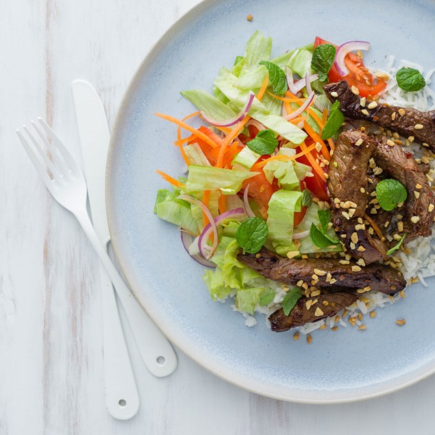 Shaking Beef Salad with Brown Rice