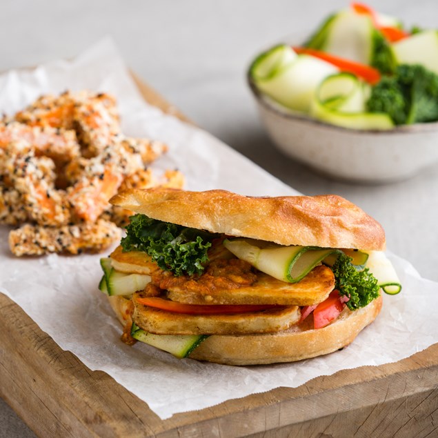 Indian Halloumi Burgers with Spiced Carrot Chips 