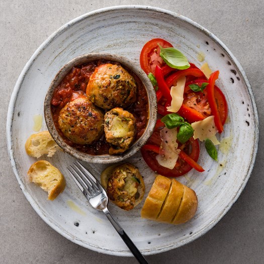 Italian Pork Meatballs with Crusty Garlic Bread - My Food Bag